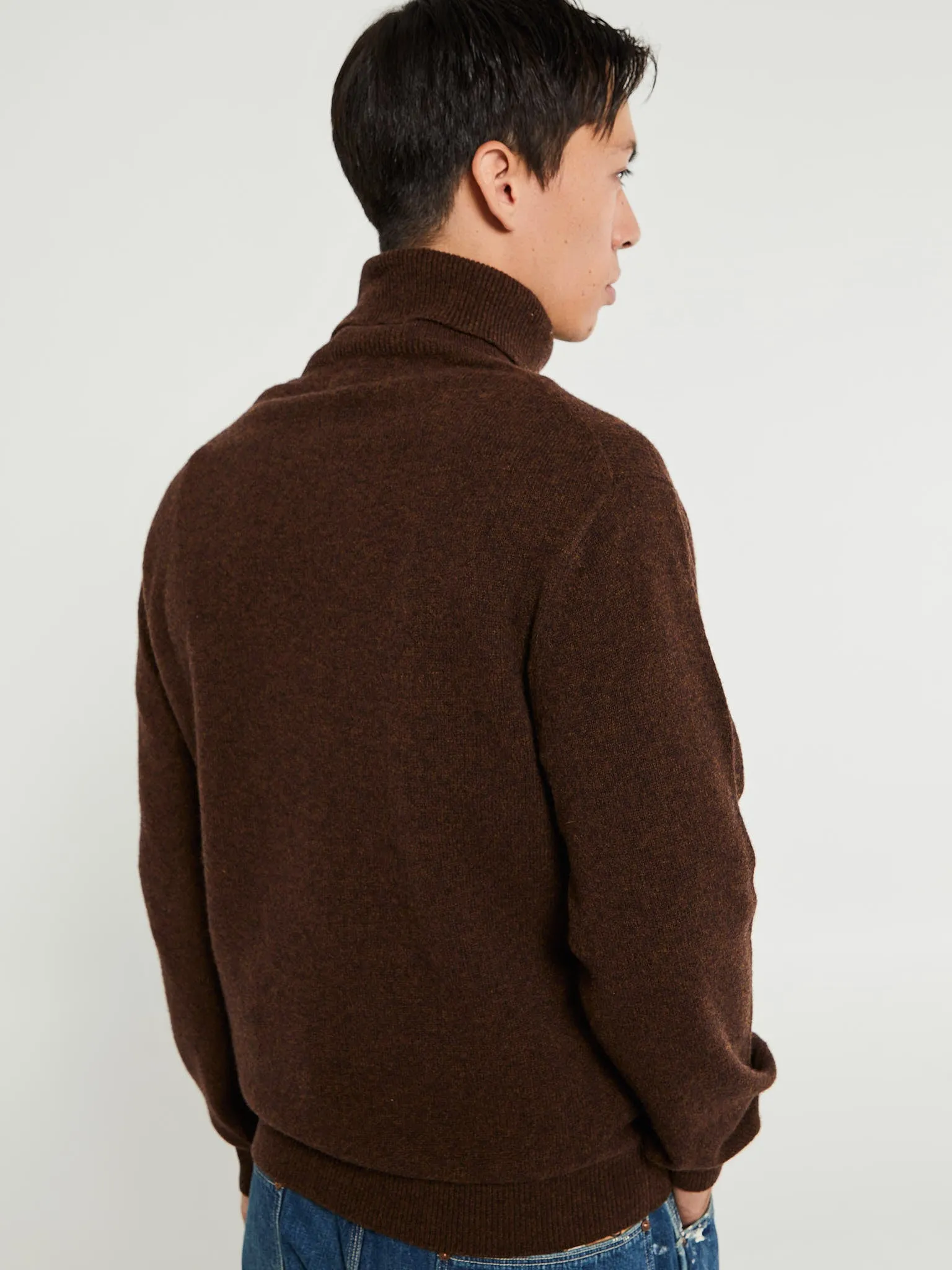 9G Turtleneck in Brown