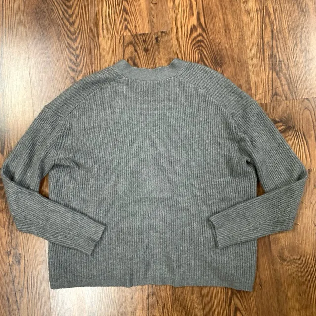 American Eagle SIZE XS Junior's Sweater