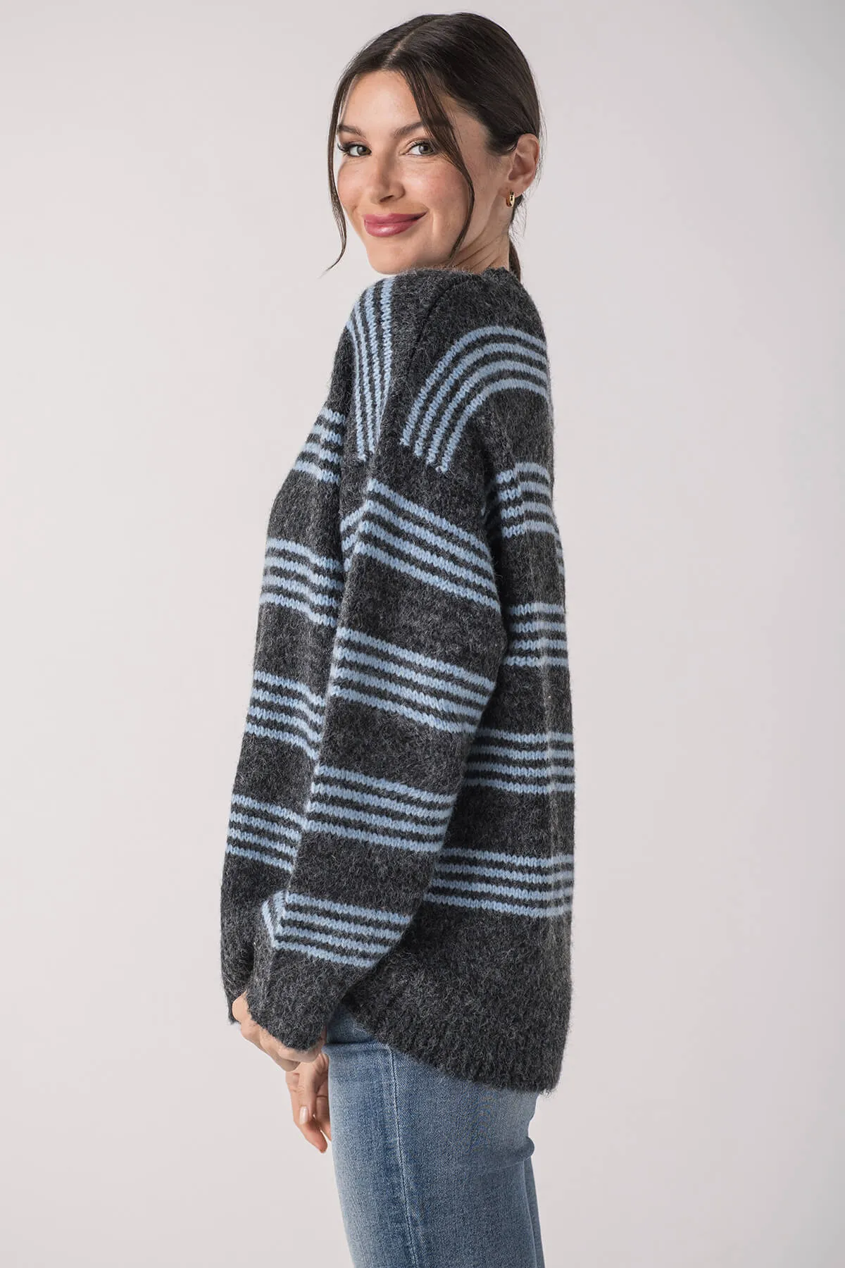 Fairview Pullover Sweater by Together: Stylish and Cozy Knitwear