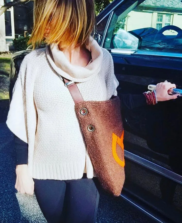 ELLY PONCHO