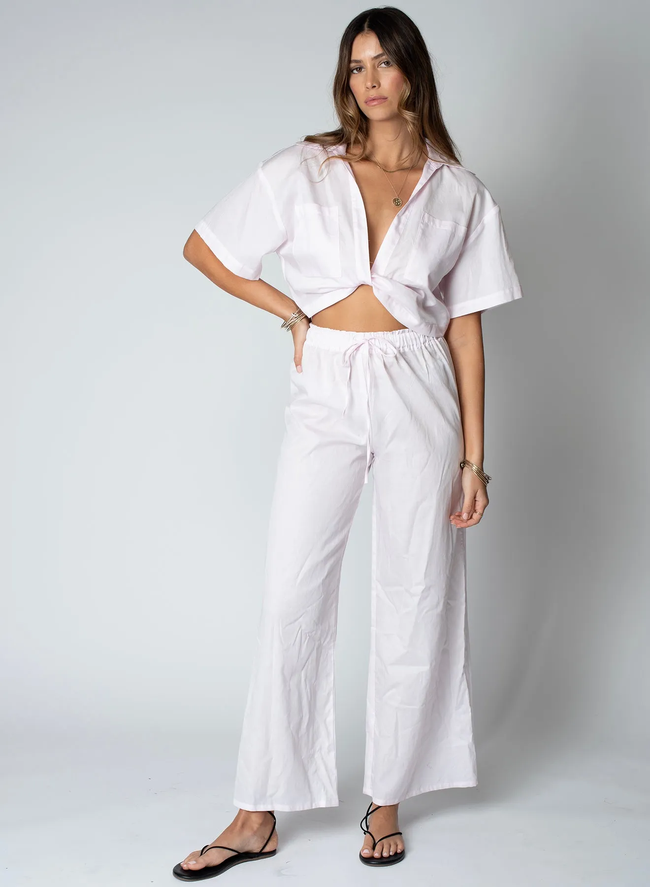 KNOT FRONT SHORT SLEEVE SHIRT