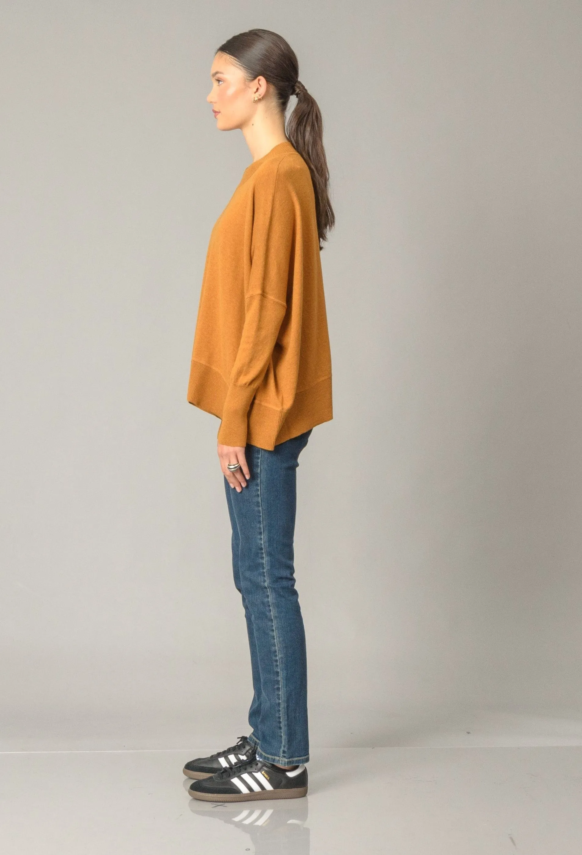 NoN Boxy Sweater Tan