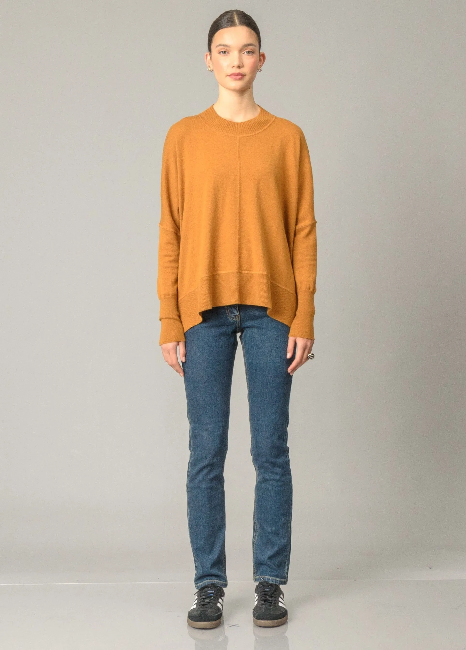 NoN Boxy Sweater Tan