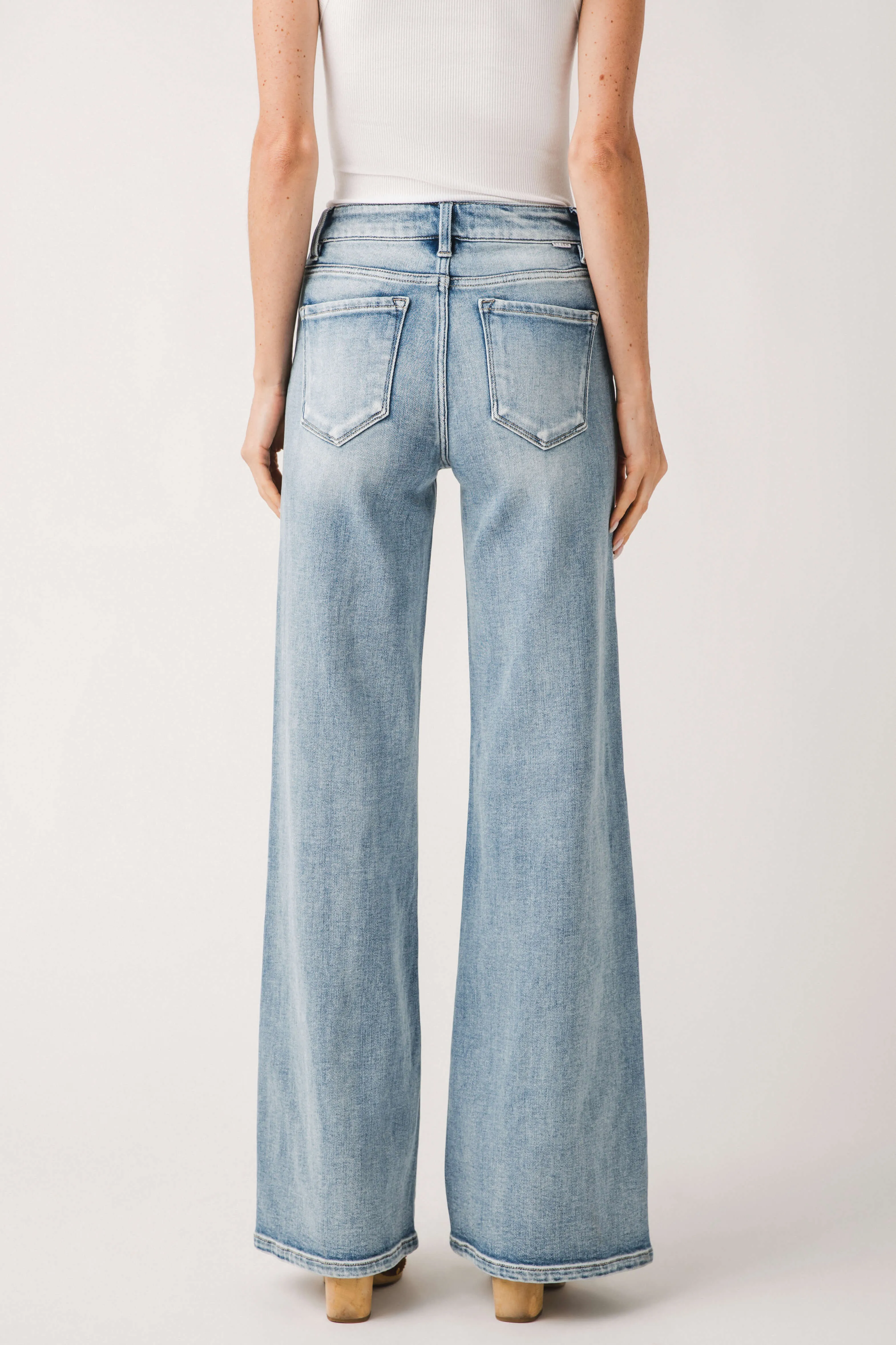Risen Aria Womens Wide-Leg Jeans with Angled Pockets and Front Seams