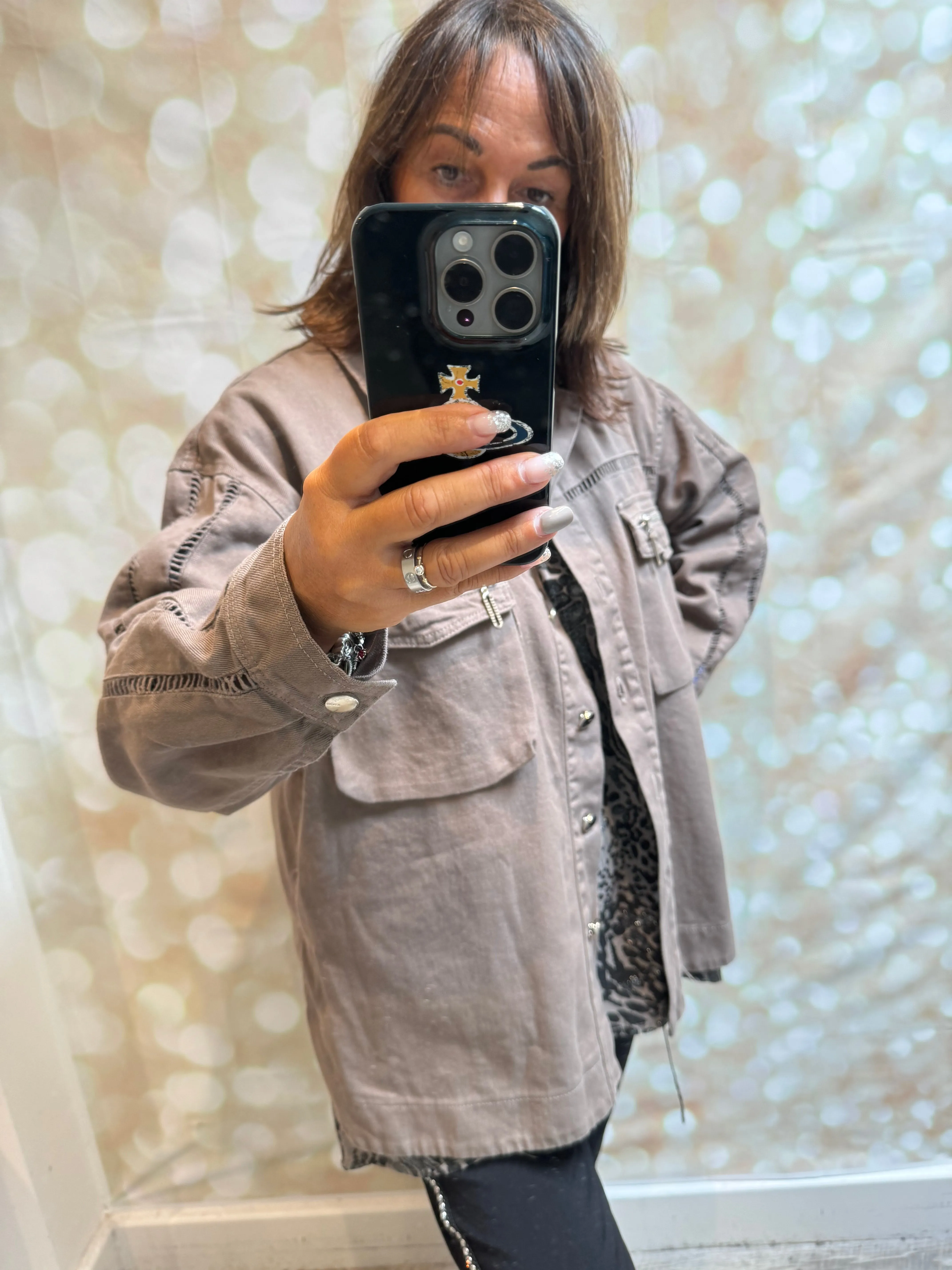 Studio  Shacket