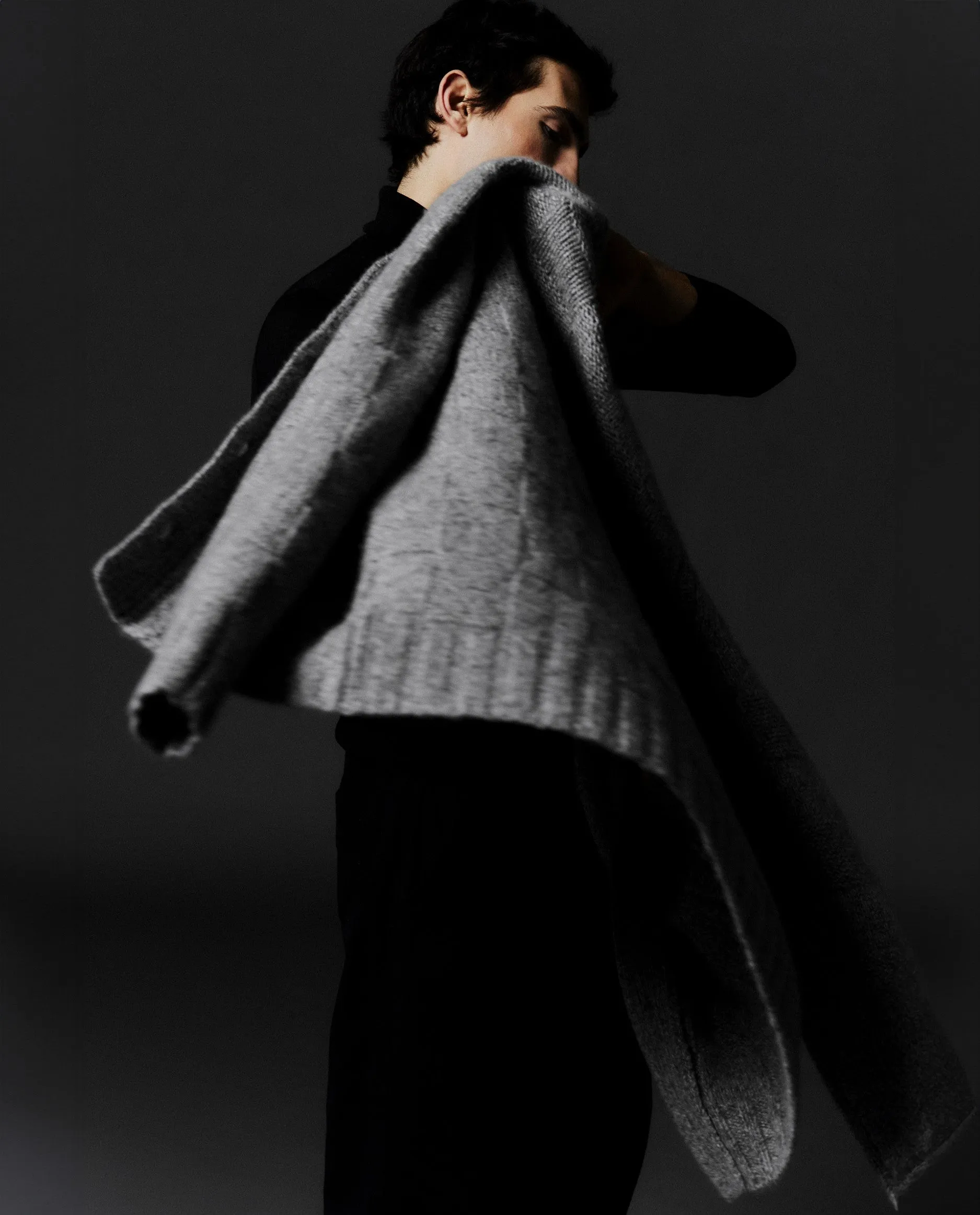 V-Ausschnitt Strickjacke aus Cashmere in Grau