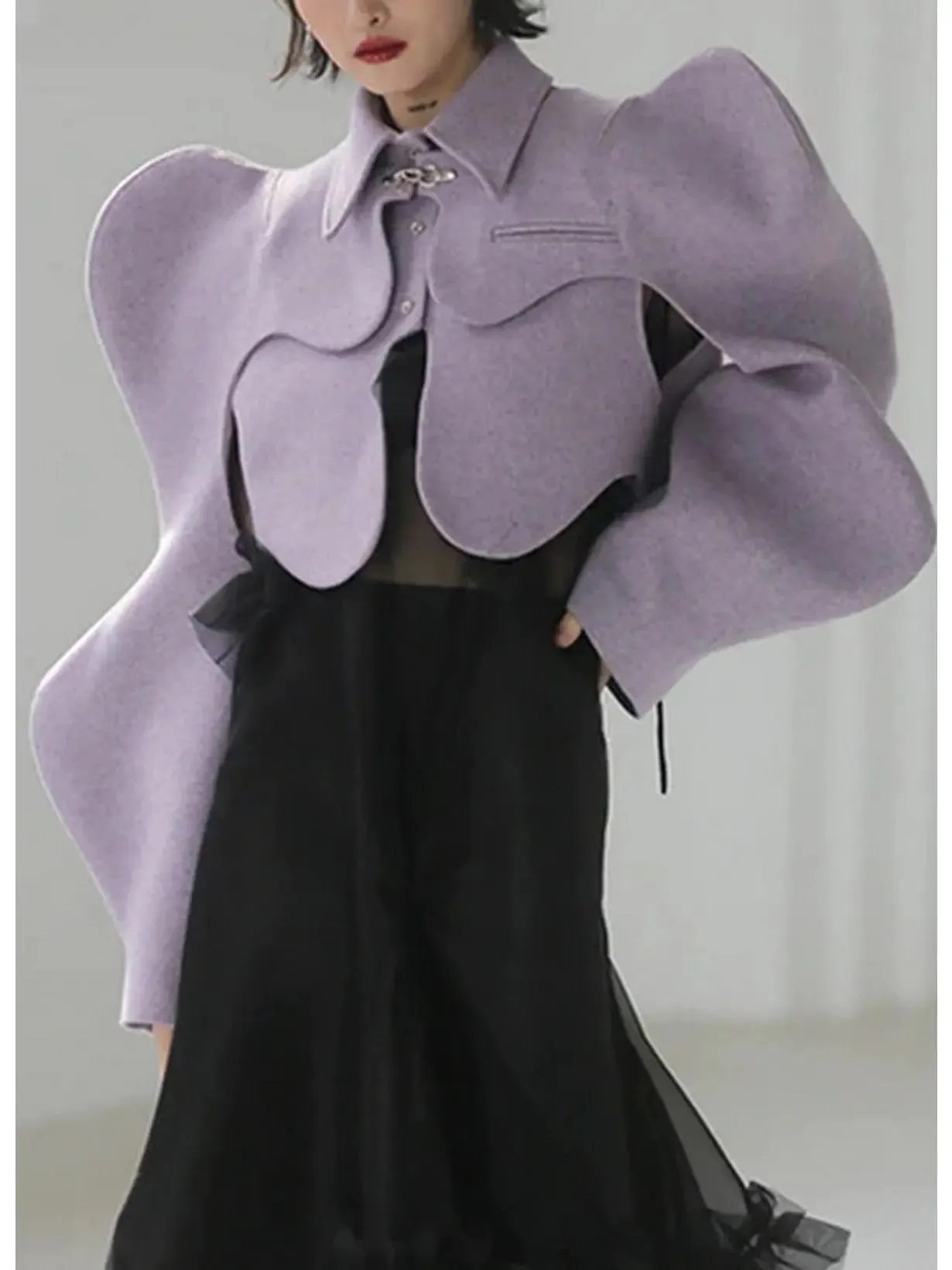 Women’s Curvy Shoulder-Detail Cropped Jacket, Lilac